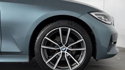 2019 (19) BMW 3 SERIES 320d Sport 4dr 4909479