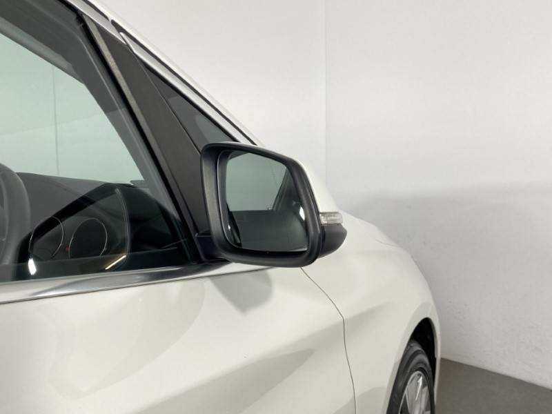 2018 (68) BMW 2 SERIES 220i Luxury 5dr DCT 4937800