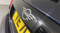 2021 (71) MINI HATCHBACK 1.5 Cooper Exclusive 3dr Auto 4928585
