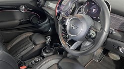 2021 (71) MINI HATCHBACK 1.5 Cooper Exclusive 3dr Auto 4928576