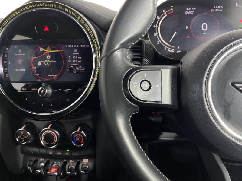 2021 (71) MINI HATCHBACK 1.5 Cooper Exclusive 3dr Auto 4928569