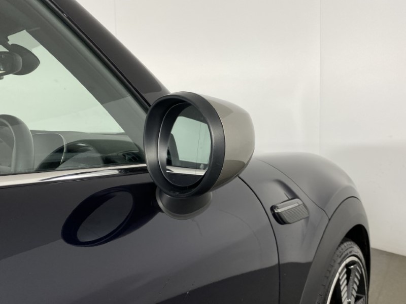 2021 (71) MINI HATCHBACK 1.5 Cooper Exclusive 3dr Auto 4928590