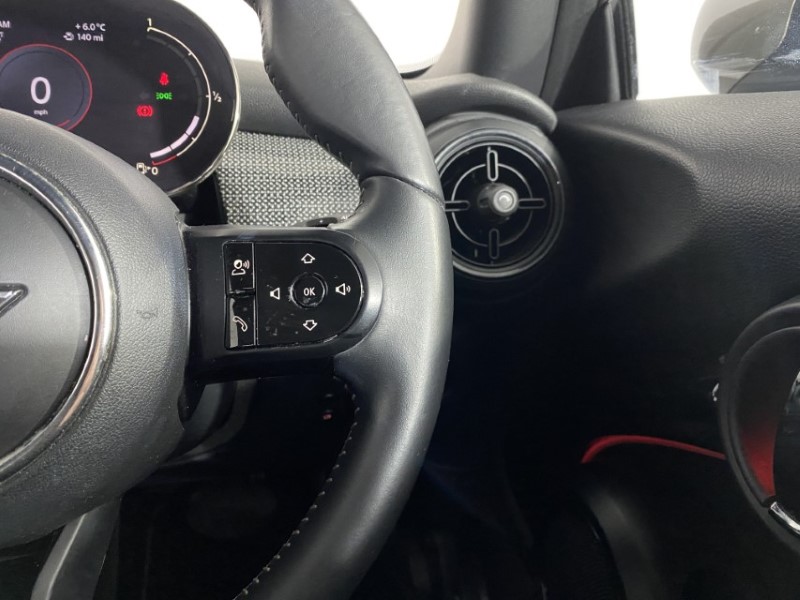 2021 (71) MINI HATCHBACK 1.5 Cooper Exclusive 3dr Auto 4928570