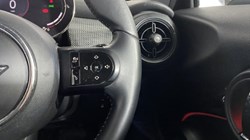 2021 (71) MINI HATCHBACK 1.5 Cooper Exclusive 3dr Auto 4928570