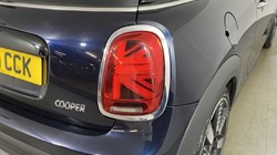 2021 (71) MINI HATCHBACK 1.5 Cooper Exclusive 3dr Auto 4928587