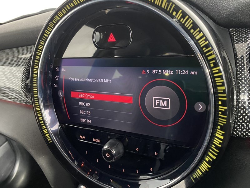 2021 (71) MINI HATCHBACK 1.5 Cooper Exclusive 3dr Auto 4928558