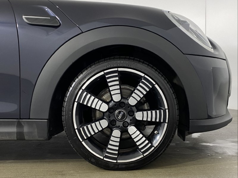 2021 (71) MINI HATCHBACK 1.5 Cooper Exclusive 3dr Auto 4928676