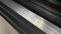 2021 (71) MINI HATCHBACK 1.5 Cooper Exclusive 3dr Auto 4928583