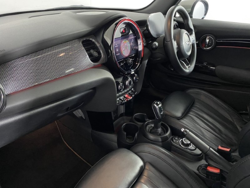 2021 (71) MINI HATCHBACK 1.5 Cooper Exclusive 3dr Auto 4928581