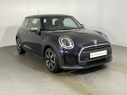 2021 (71) MINI HATCHBACK 1.5 Cooper Exclusive 3dr Auto