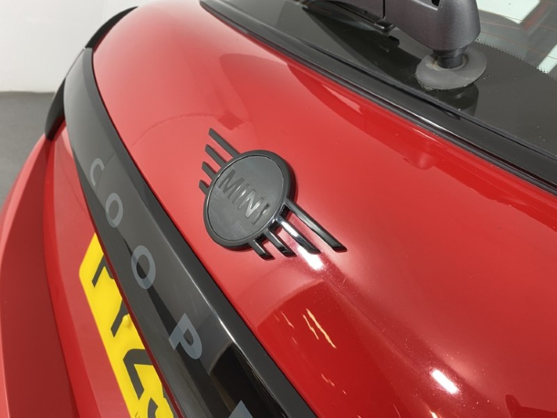 2025 (25) MINI COOPER 2.0 S Sport 5dr Auto 4950133