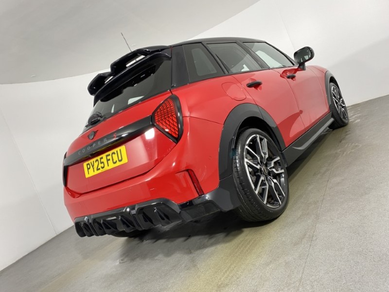 2025 (25) MINI COOPER 2.0 S Sport 5dr Auto 4950143