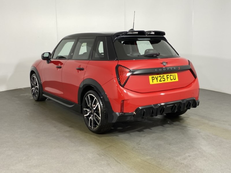 2025 (25) MINI COOPER 2.0 S Sport 5dr Auto 1
