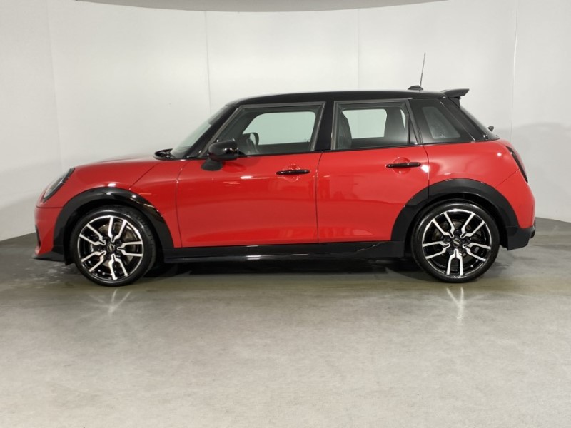 2025 (25) MINI COOPER 2.0 S Sport 5dr Auto 4950153