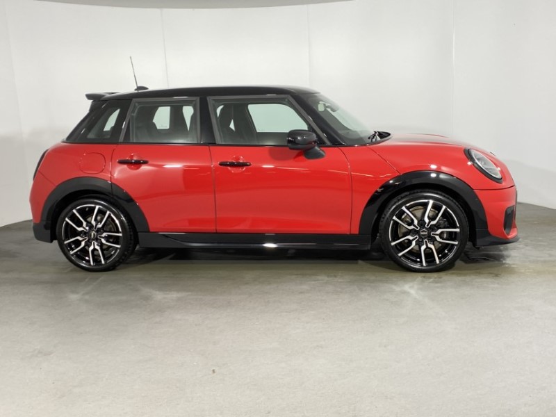 2025 (25) MINI COOPER 2.0 S Sport 5dr Auto 4950160