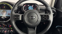 2023 (23) MINI HATCHBACK 1.5 Cooper Classic Premium 5dr Auto 4913686