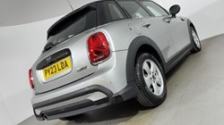 2023 (23) MINI HATCHBACK 1.5 Cooper Classic Premium 5dr Auto 4912866