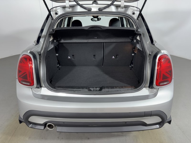 2023 (23) MINI HATCHBACK 1.5 Cooper Classic Premium 5dr Auto 4912852