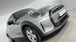 2023 (23) MINI HATCHBACK 1.5 Cooper Classic Premium 5dr Auto 4912889