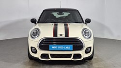 2020 (70) MINI HATCHBACK 1.5 Cooper Sport 3dr Auto 4923503