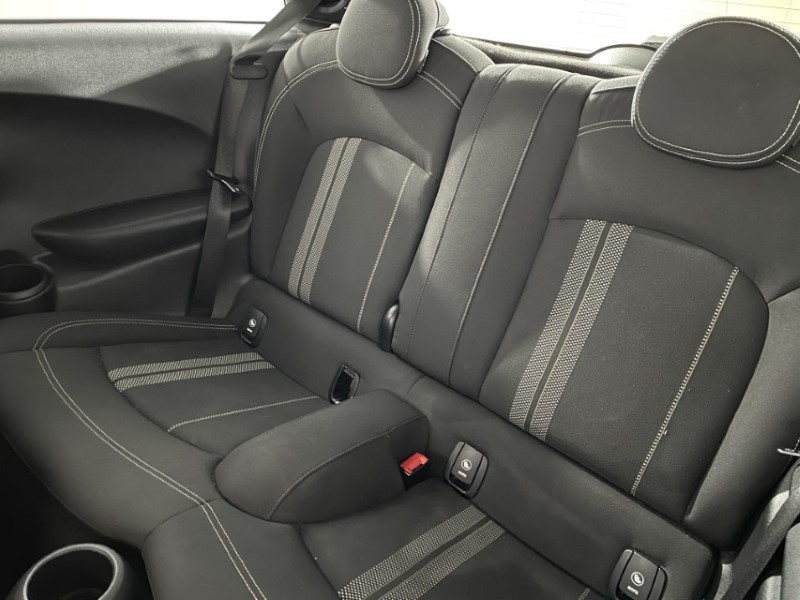 2020 (70) MINI HATCHBACK 1.5 Cooper Sport 3dr Auto 4918089