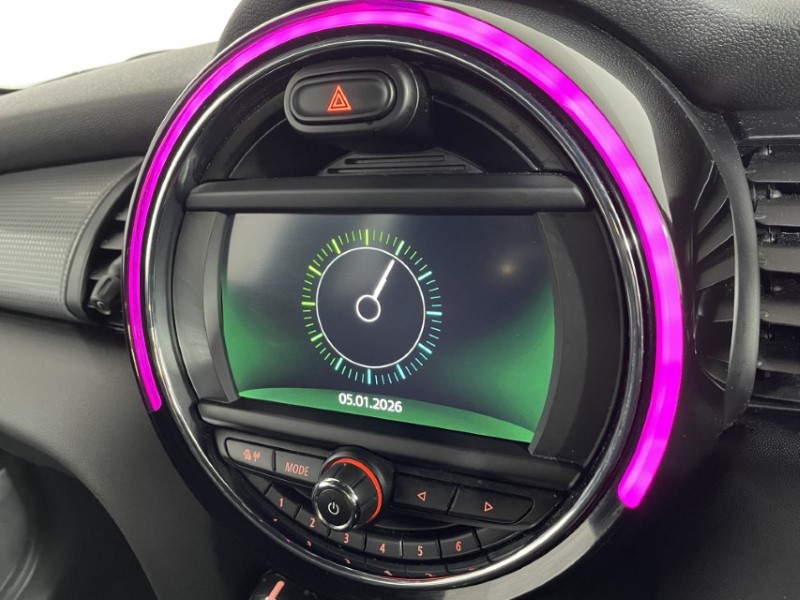 2020 (70) MINI HATCHBACK 1.5 Cooper Sport 3dr Auto 4918223