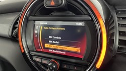 2020 (70) MINI HATCHBACK 1.5 Cooper Sport 3dr Auto 4918222