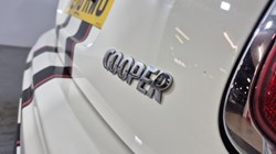 2020 (70) MINI HATCHBACK 1.5 Cooper Sport 3dr Auto 4918095