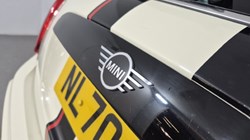 2020 (70) MINI HATCHBACK 1.5 Cooper Sport 3dr Auto 4918094