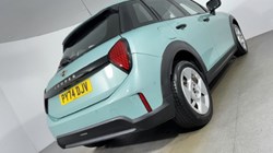 2024 (74) MINI COOPER 1.5 C Classic 5dr Auto 4959035