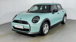 2024 (74) MINI COOPER 1.5 C Classic 5dr Auto 4959046