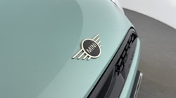 2024 (74) MINI COOPER 1.5 C Classic 5dr Auto 4959033