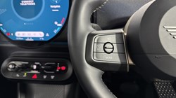 2024 (74) MINI COOPER 1.5 C Classic 5dr Auto 4959007