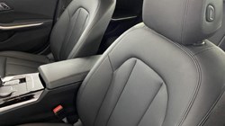 2020 (70) BMW 3 SERIES 318d MHT SE 4dr Step Auto 4932104