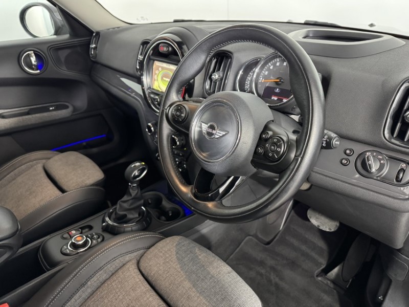 2017 (17) MINI COUNTRYMAN 1.5 Cooper 5dr Auto 4970560