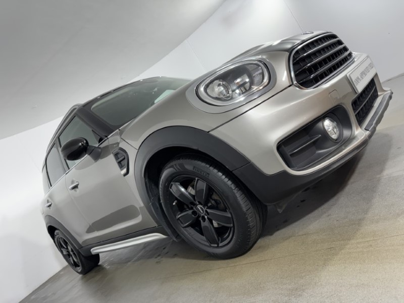 2017 (17) MINI COUNTRYMAN 1.5 Cooper 5dr Auto 4970603