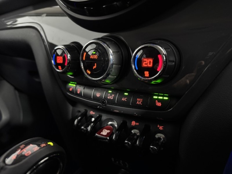 2017 (17) MINI COUNTRYMAN 1.5 Cooper 5dr Auto 4970556