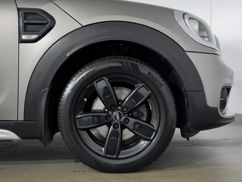 2017 (17) MINI COUNTRYMAN 1.5 Cooper 5dr Auto 4970576