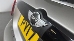 2017 (17) MINI COUNTRYMAN 1.5 Cooper 5dr Auto 4970569