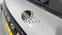 2024 (24) MINI COOPER 1.5 C Classic 3dr Auto 4918007