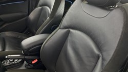 2021 (21) MINI HATCHBACK 1.5 Cooper Sport 5dr Auto 4921874