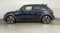 2021 (21) MINI HATCHBACK 1.5 Cooper Sport 5dr Auto 4921899
