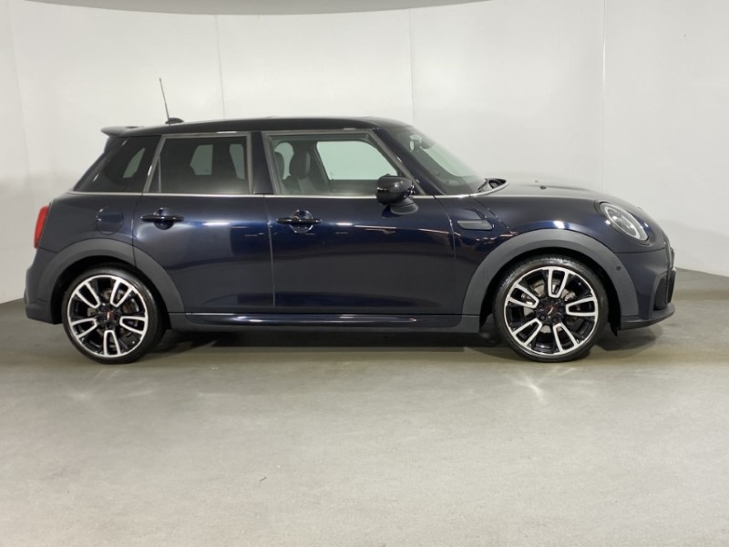 2021 (21) MINI HATCHBACK 1.5 Cooper Sport 5dr Auto 4921907