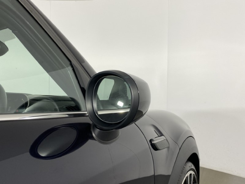 2021 (21) MINI HATCHBACK 1.5 Cooper Sport 5dr Auto 4921879