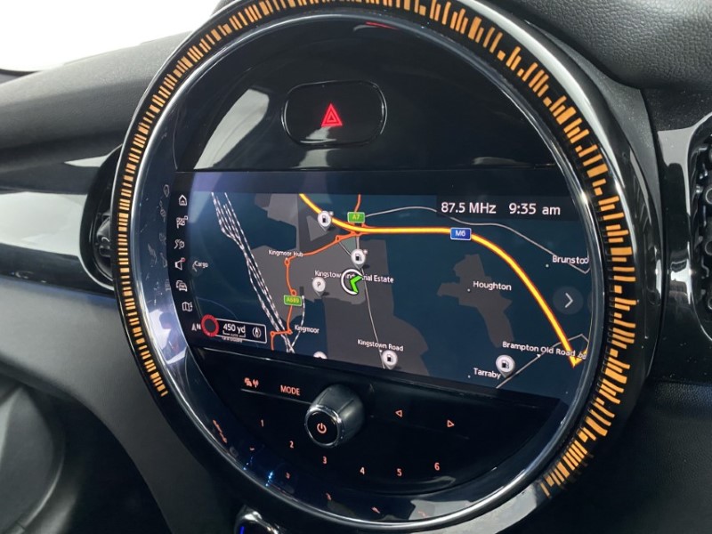 2021 (21) MINI HATCHBACK 1.5 Cooper Sport 5dr Auto 4921846