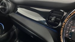 2021 (21) MINI HATCHBACK 1.5 Cooper Sport 5dr Auto 4921862