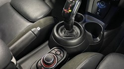 2021 (21) MINI HATCHBACK 1.5 Cooper Sport 5dr Auto 4921859