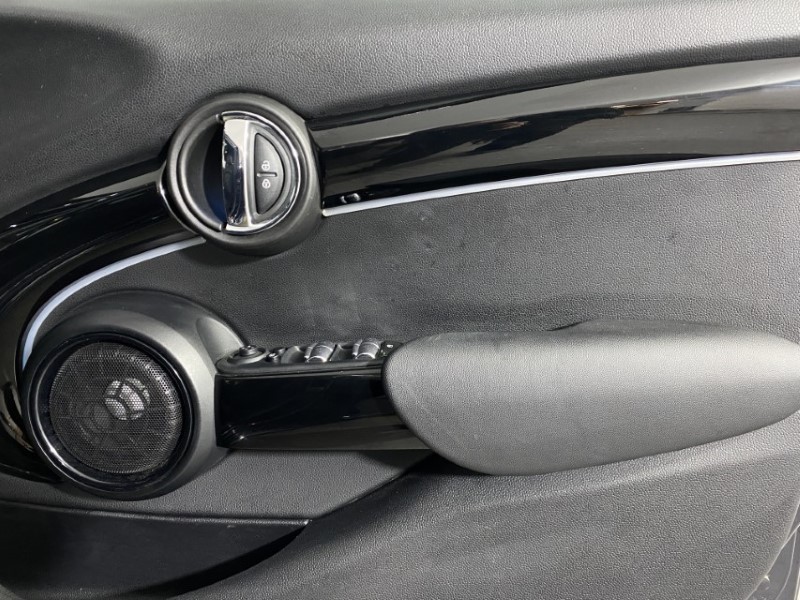 2021 (21) MINI HATCHBACK 1.5 Cooper Sport 5dr Auto 4921866