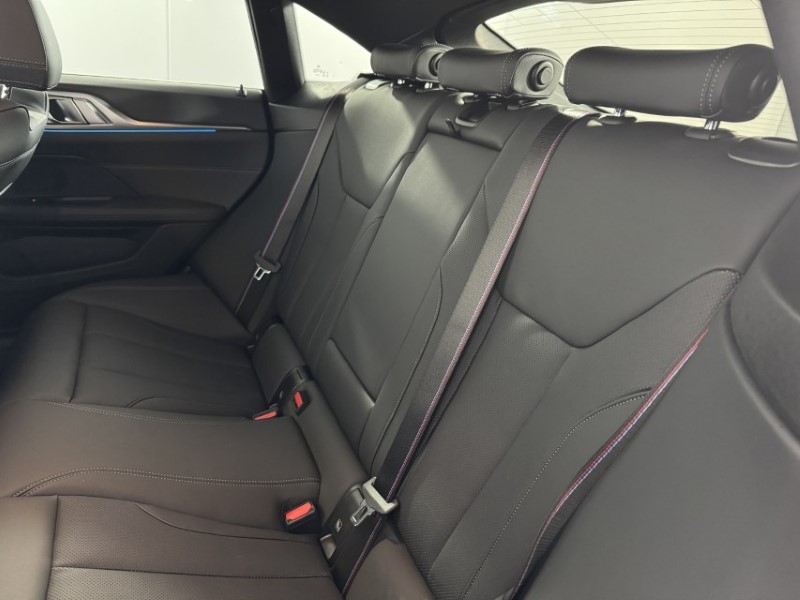 2025 (75) BMW I4 250kW eDrive40 M Sport 83.9kWh 5dr Auto 4939757