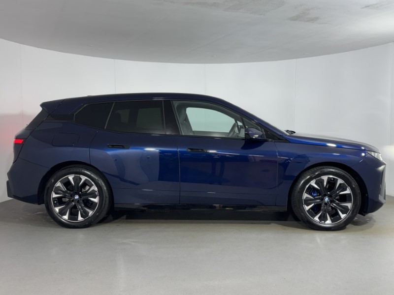 2025 (75) BMW iX 300kW xDrive45 M Sport 101kWh 5dr Auto 5442661
